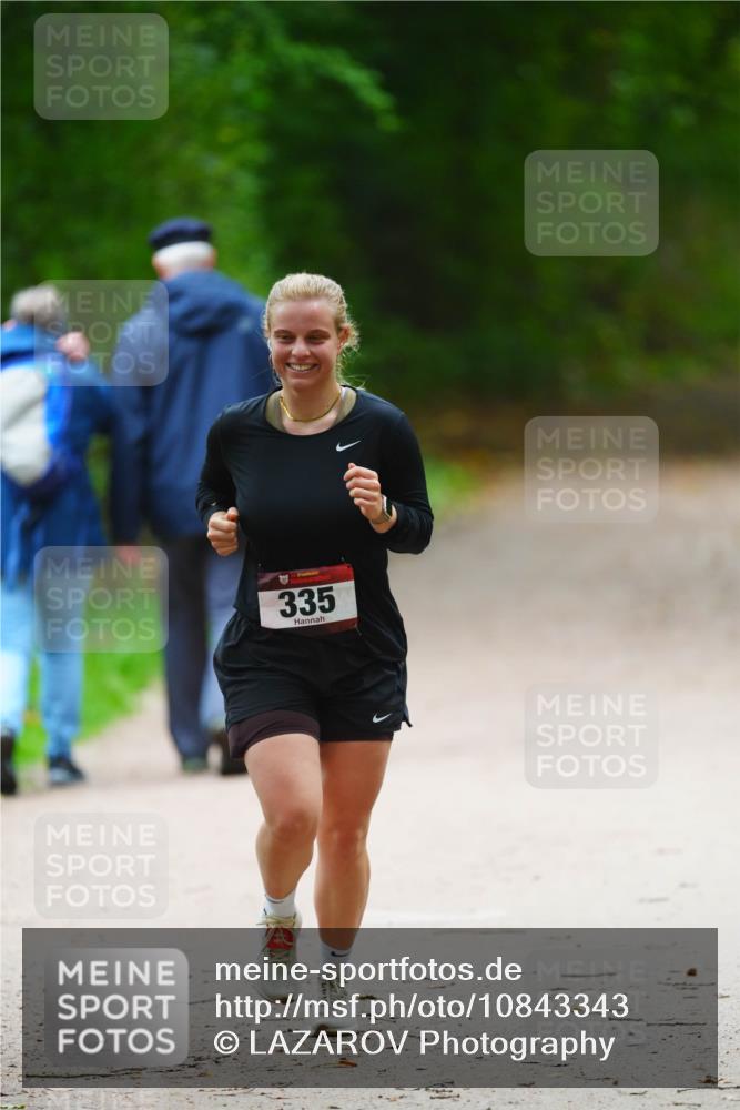 11.10.2026 - Bramfelder Halbmarathon 2026 LAZAROV Photography http://msf.ph/oto/10843343 11.10.2026 10:42:05 Laufen 335 meine-sportfotos.de