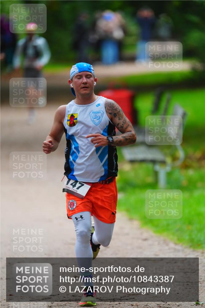 11.10.2026 - Bramfelder Halbmarathon 2026 LAZAROV Photography http://msf.ph/oto/10843387 11.10.2026 10:42:22 Laufen 147 meine-sportfotos.de