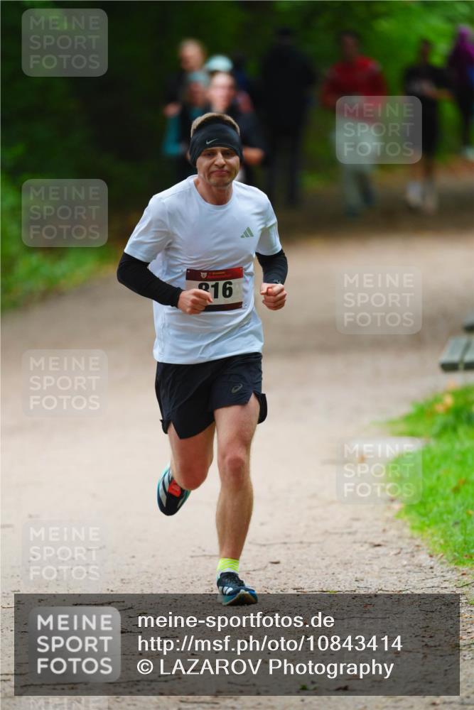 11.10.2026 - Bramfelder Halbmarathon 2026 LAZAROV Photography http://msf.ph/oto/10843414 11.10.2026 10:42:59 Laufen 16 meine-sportfotos.de