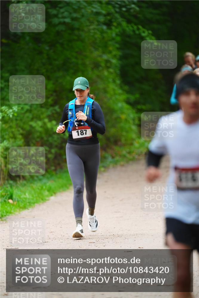 11.10.2026 - Bramfelder Halbmarathon 2026 LAZAROV Photography http://msf.ph/oto/10843420 11.10.2026 10:43:01 Laufen 187 meine-sportfotos.de