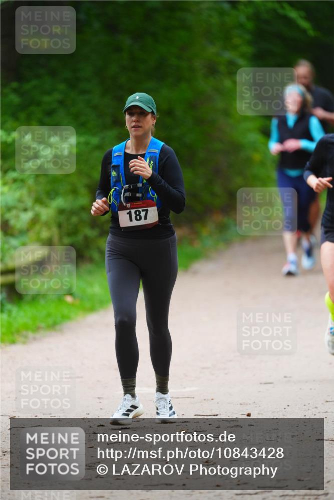 11.10.2026 - Bramfelder Halbmarathon 2026 LAZAROV Photography http://msf.ph/oto/10843428 11.10.2026 10:43:04 Laufen 187 meine-sportfotos.de