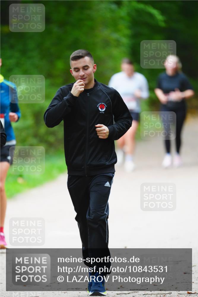 11.10.2026 - Bramfelder Halbmarathon 2026 LAZAROV Photography http://msf.ph/oto/10843531 11.10.2026 10:44:15 Laufen  meine-sportfotos.de