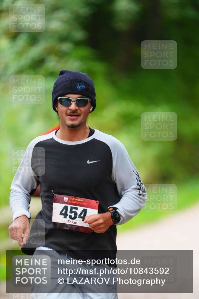 11.10.2026 - Bramfelder Halbmarathon 2026 LAZAROV Photography http://msf.ph/oto/10843592 11.10.2026 10:47:08 Laufen 35, 454 meine-sportfotos.de