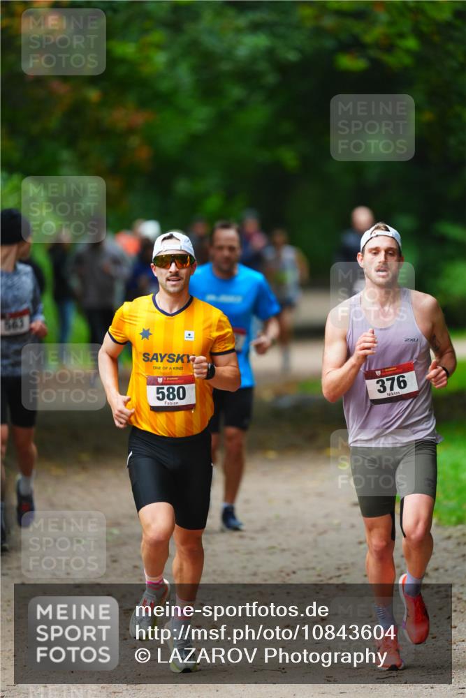 11.10.2026 - Bramfelder Halbmarathon 2026 LAZAROV Photography http://msf.ph/oto/10843604 11.10.2026 10:47:30 Laufen 8434, 580, 376 meine-sportfotos.de