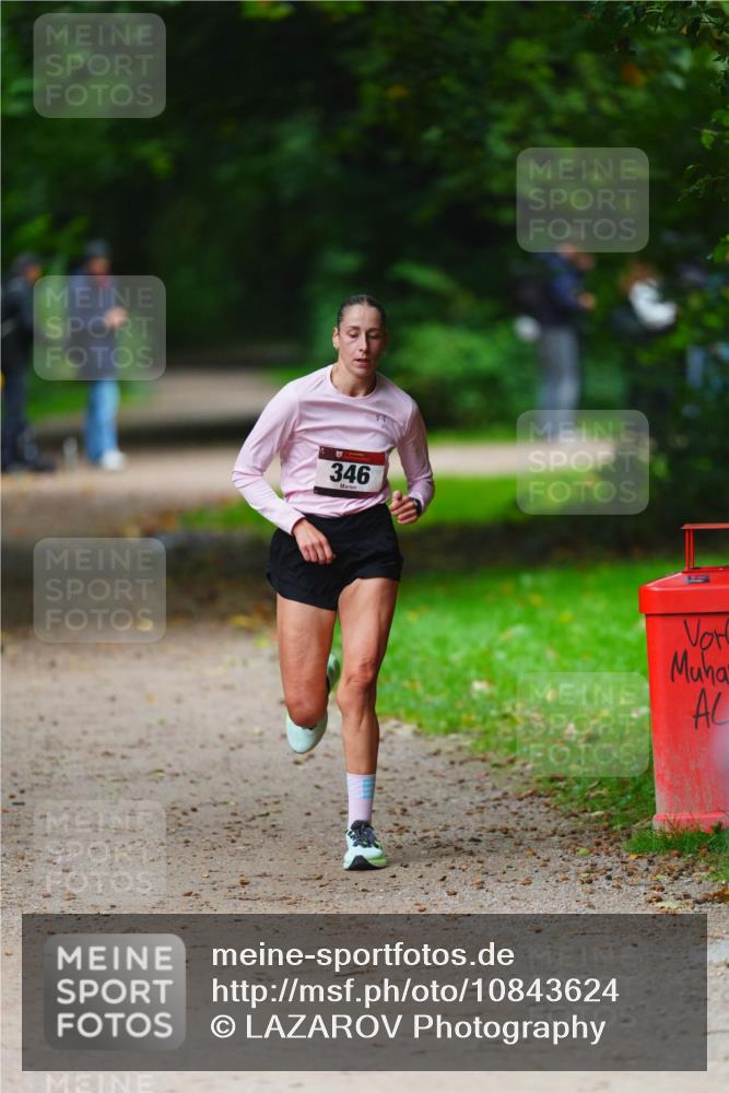 11.10.2026 - Bramfelder Halbmarathon 2026 LAZAROV Photography http://msf.ph/oto/10843624 11.10.2026 10:47:39 Laufen 346 meine-sportfotos.de