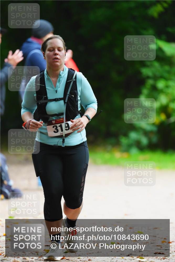 11.10.2026 - Bramfelder Halbmarathon 2026 LAZAROV Photography http://msf.ph/oto/10843690 11.10.2026 10:49:08 Laufen 319 meine-sportfotos.de