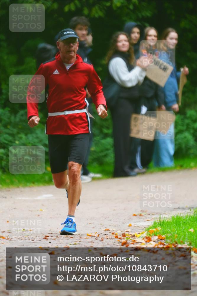 11.10.2026 - Bramfelder Halbmarathon 2026 LAZAROV Photography http://msf.ph/oto/10843710 11.10.2026 10:49:39 Laufen 372 meine-sportfotos.de