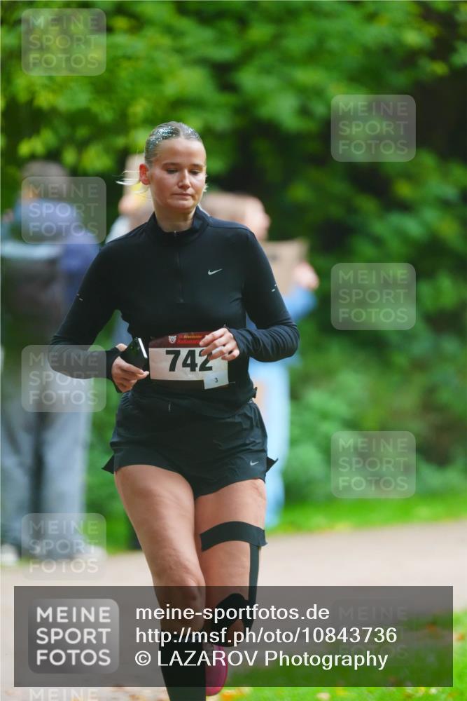 11.10.2026 - Bramfelder Halbmarathon 2026 LAZAROV Photography http://msf.ph/oto/10843736 11.10.2026 10:50:02 Laufen 742, 3 meine-sportfotos.de