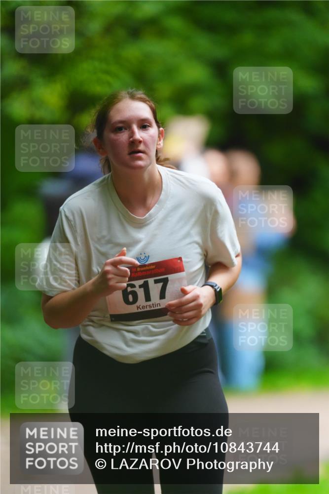11.10.2026 - Bramfelder Halbmarathon 2026 LAZAROV Photography http://msf.ph/oto/10843744 11.10.2026 10:50:06 Laufen 35, 617 meine-sportfotos.de