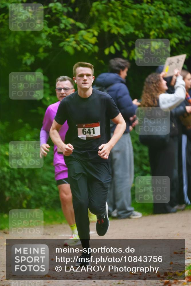 11.10.2026 - Bramfelder Halbmarathon 2026 LAZAROV Photography http://msf.ph/oto/10843756 11.10.2026 10:50:48 Laufen 641, 260 meine-sportfotos.de