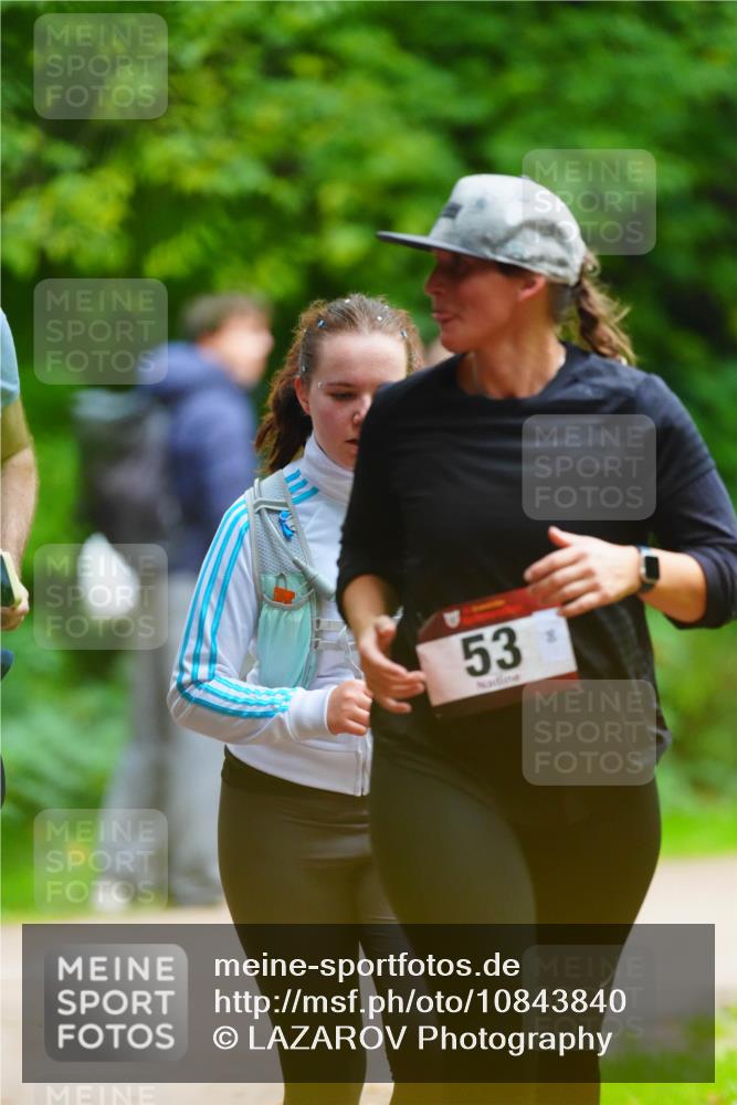 11.10.2026 - Bramfelder Halbmarathon 2026 LAZAROV Photography http://msf.ph/oto/10843840 11.10.2026 10:52:09 Laufen 53 meine-sportfotos.de