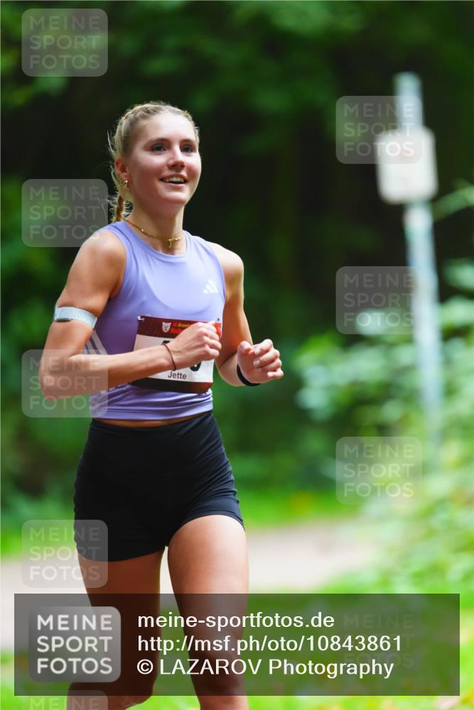 11.10.2026 - Bramfelder Halbmarathon 2026 LAZAROV Photography http://msf.ph/oto/10843861 11.10.2026 10:52:38 Laufen  meine-sportfotos.de