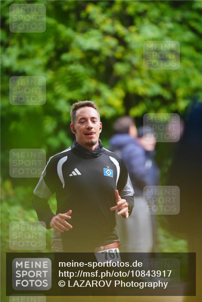11.10.2026 - Bramfelder Halbmarathon 2026 LAZAROV Photography http://msf.ph/oto/10843917 11.10.2026 10:53:40 Laufen 761 meine-sportfotos.de