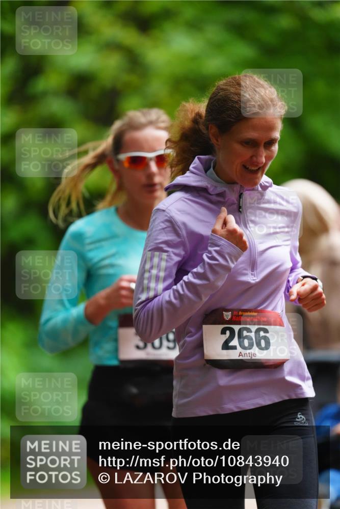 11.10.2026 - Bramfelder Halbmarathon 2026 LAZAROV Photography http://msf.ph/oto/10843940 11.10.2026 10:54:08 Laufen 369, 35, 266, 0000 meine-sportfotos.de