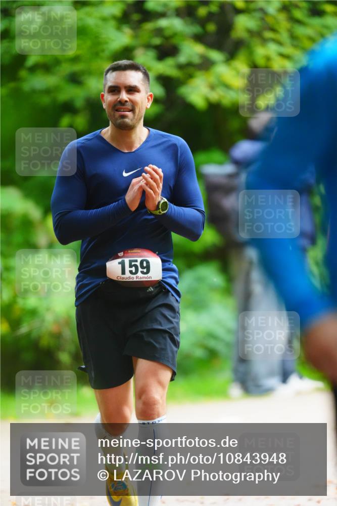 11.10.2026 - Bramfelder Halbmarathon 2026 LAZAROV Photography http://msf.ph/oto/10843948 11.10.2026 10:54:13 Laufen 159 meine-sportfotos.de
