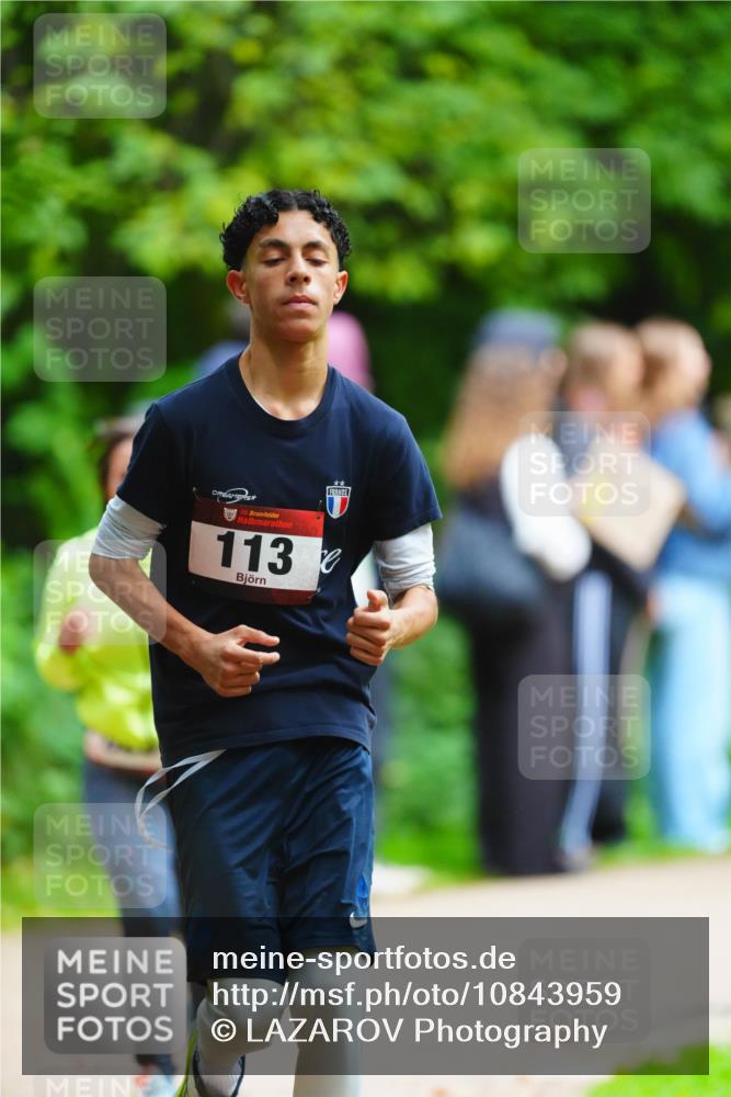 11.10.2026 - Bramfelder Halbmarathon 2026 LAZAROV Photography http://msf.ph/oto/10843959 11.10.2026 10:54:32 Laufen 35, 113 meine-sportfotos.de