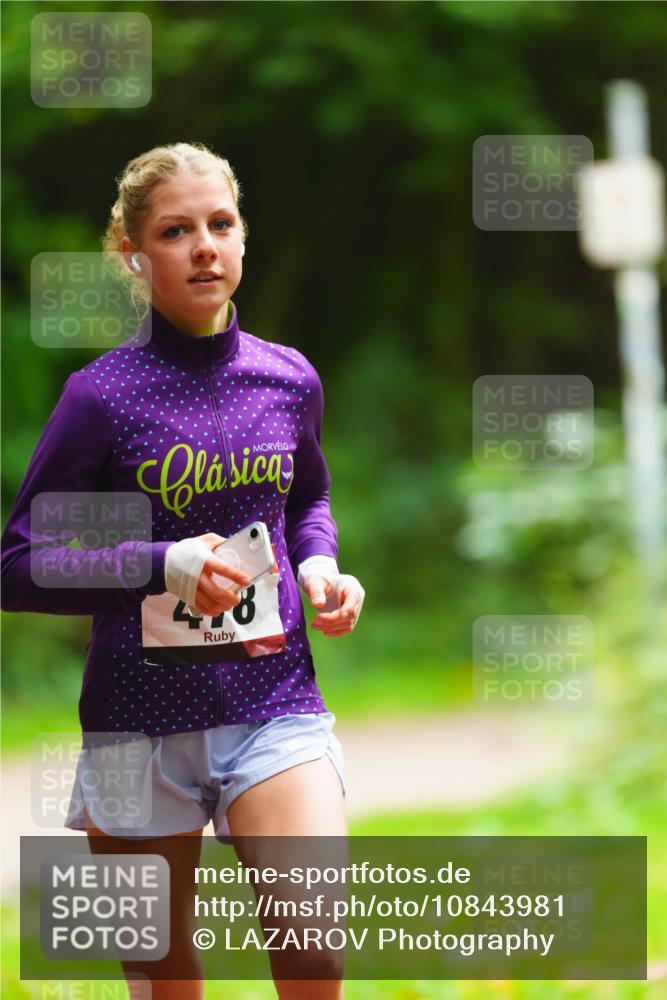 11.10.2026 - Bramfelder Halbmarathon 2026 LAZAROV Photography http://msf.ph/oto/10843981 11.10.2026 10:54:42 Laufen 478 meine-sportfotos.de