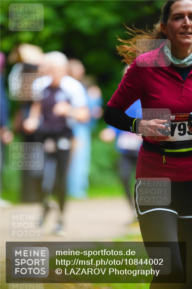 11.10.2026 - Bramfelder Halbmarathon 2026 LAZAROV Photography http://msf.ph/oto/10844002 11.10.2026 10:55:12 Laufen 35, 793 meine-sportfotos.de
