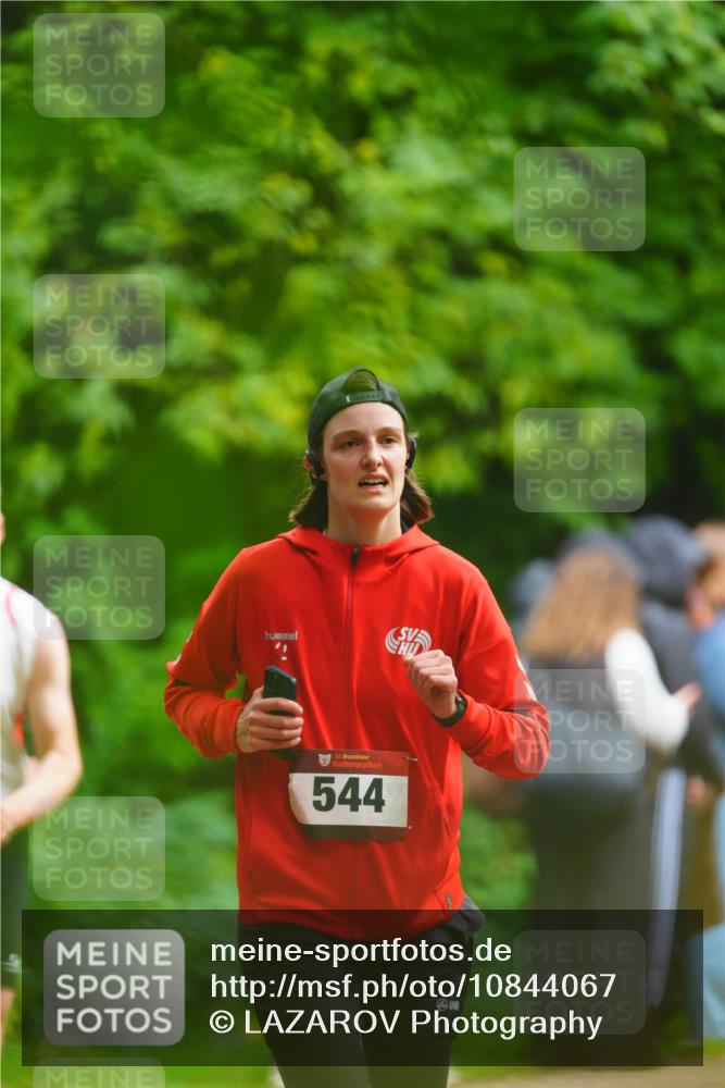 11.10.2026 - Bramfelder Halbmarathon 2026 LAZAROV Photography http://msf.ph/oto/10844067 11.10.2026 10:56:14 Laufen 544 meine-sportfotos.de
