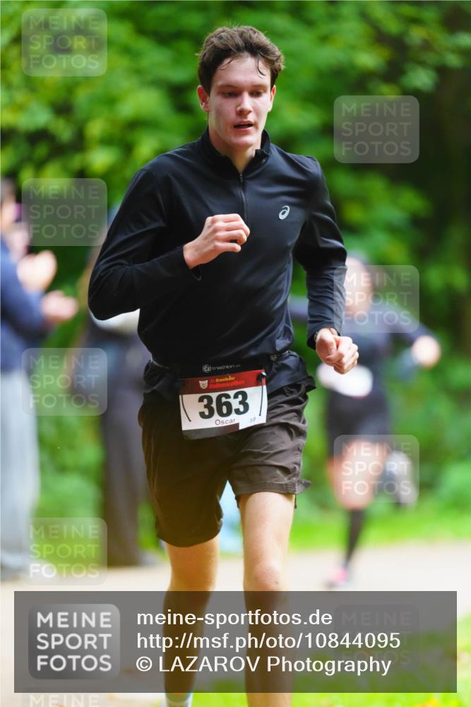 11.10.2026 - Bramfelder Halbmarathon 2026 LAZAROV Photography http://msf.ph/oto/10844095 11.10.2026 10:56:33 Laufen 35, 363, 39 meine-sportfotos.de