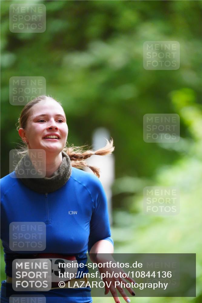 11.10.2026 - Bramfelder Halbmarathon 2026 LAZAROV Photography http://msf.ph/oto/10844136 11.10.2026 10:56:58 Laufen 443 meine-sportfotos.de