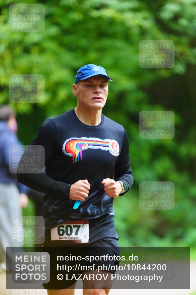 11.10.2026 - Bramfelder Halbmarathon 2026 LAZAROV Photography http://msf.ph/oto/10844200 11.10.2026 10:57:42 Laufen 607, 25 meine-sportfotos.de