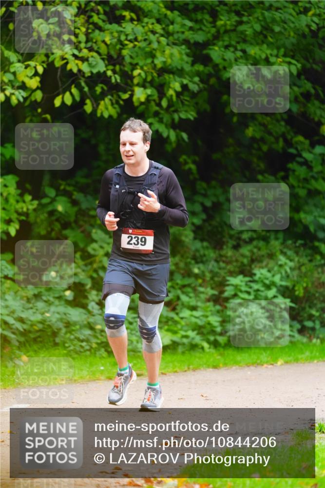 11.10.2026 - Bramfelder Halbmarathon 2026 LAZAROV Photography http://msf.ph/oto/10844206 11.10.2026 10:57:57 Laufen 239 meine-sportfotos.de