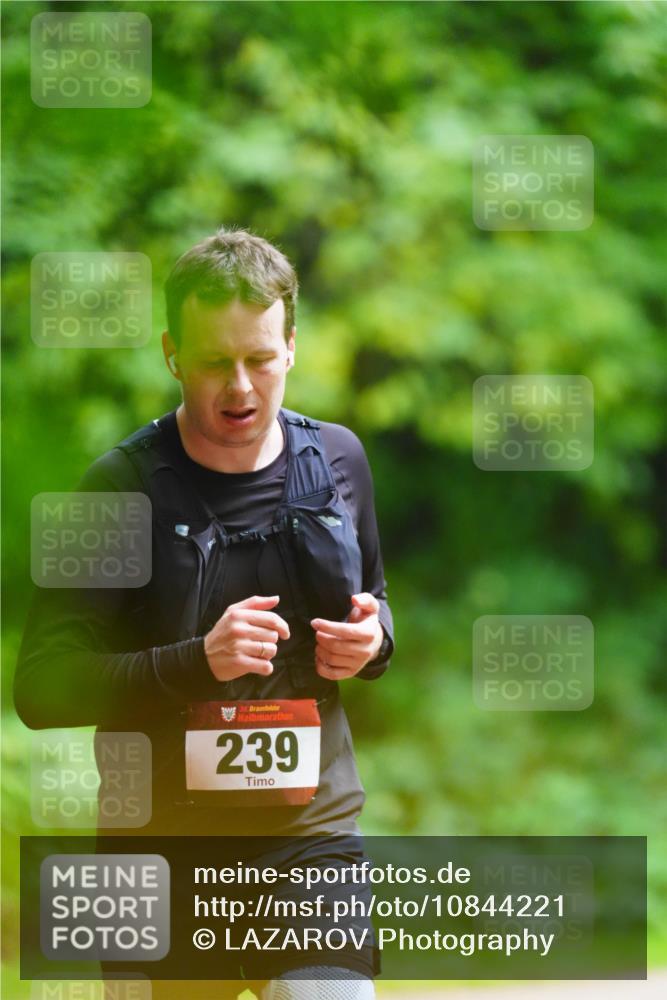 11.10.2026 - Bramfelder Halbmarathon 2026 LAZAROV Photography http://msf.ph/oto/10844221 11.10.2026 10:58:03 Laufen 239 meine-sportfotos.de