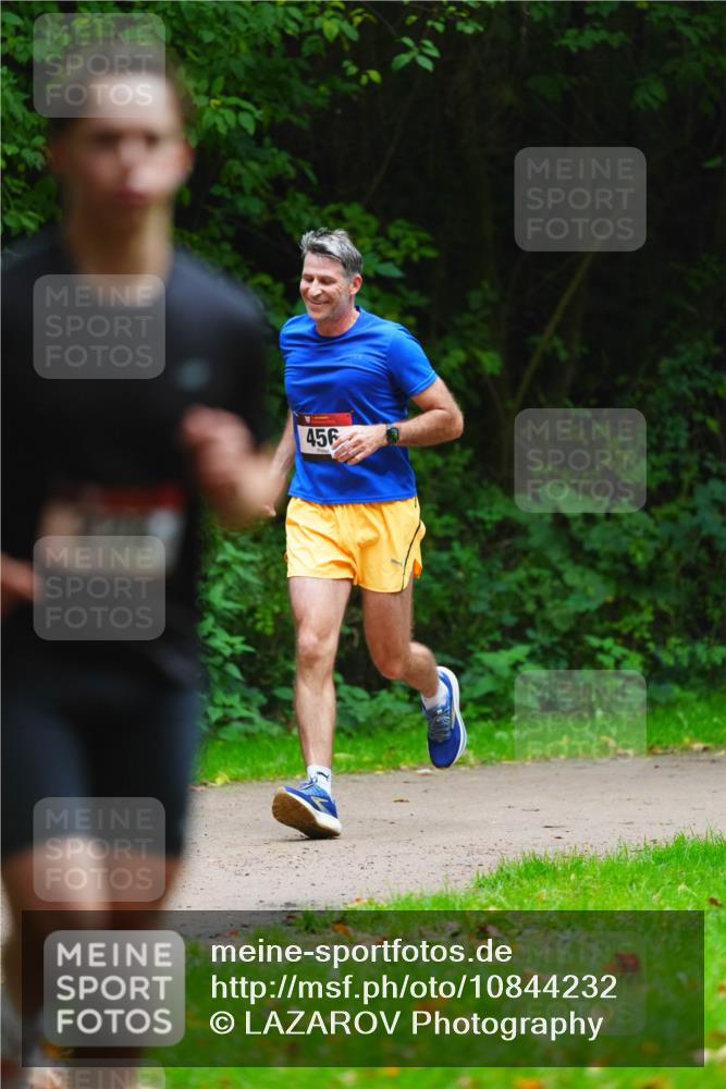 11.10.2026 - Bramfelder Halbmarathon 2026 LAZAROV Photography http://msf.ph/oto/10844232 11.10.2026 10:58:12 Laufen 456 meine-sportfotos.de