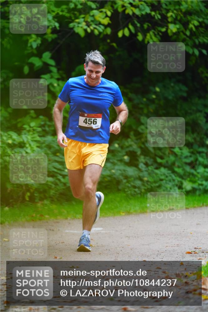 11.10.2026 - Bramfelder Halbmarathon 2026 LAZAROV Photography http://msf.ph/oto/10844237 11.10.2026 10:58:14 Laufen 456, 288 meine-sportfotos.de
