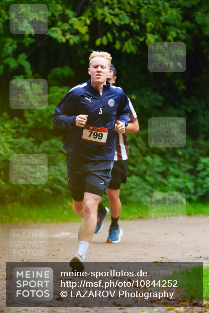 11.10.2026 - Bramfelder Halbmarathon 2026 LAZAROV Photography http://msf.ph/oto/10844252 11.10.2026 10:58:28 Laufen 5, 799 meine-sportfotos.de