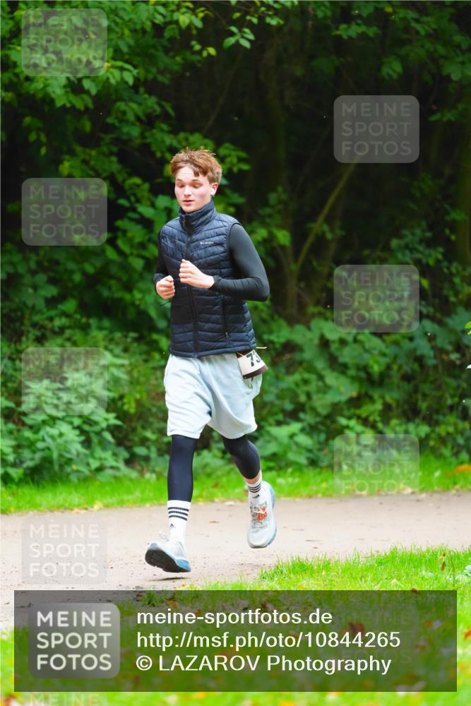 11.10.2026 - Bramfelder Halbmarathon 2026 LAZAROV Photography http://msf.ph/oto/10844265 11.10.2026 10:58:46 Laufen  meine-sportfotos.de