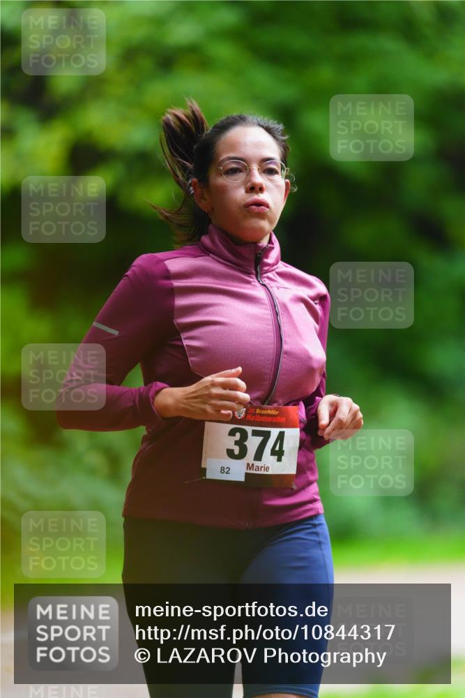 11.10.2026 - Bramfelder Halbmarathon 2026 LAZAROV Photography http://msf.ph/oto/10844317 11.10.2026 10:59:12 Laufen 35, 374, 82 meine-sportfotos.de