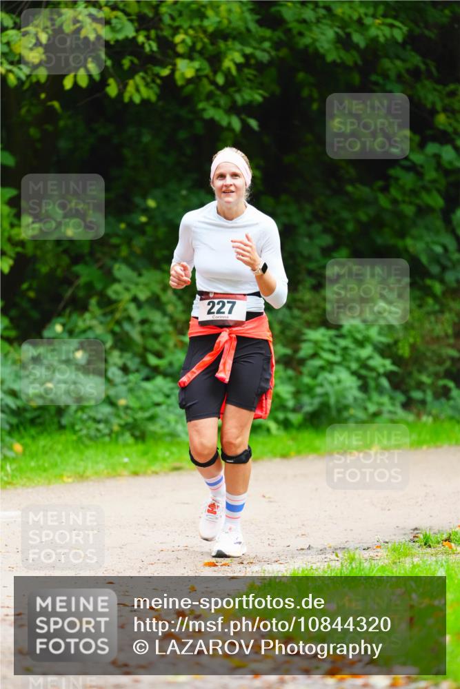 11.10.2026 - Bramfelder Halbmarathon 2026 LAZAROV Photography http://msf.ph/oto/10844320 11.10.2026 10:59:14 Laufen 227 meine-sportfotos.de