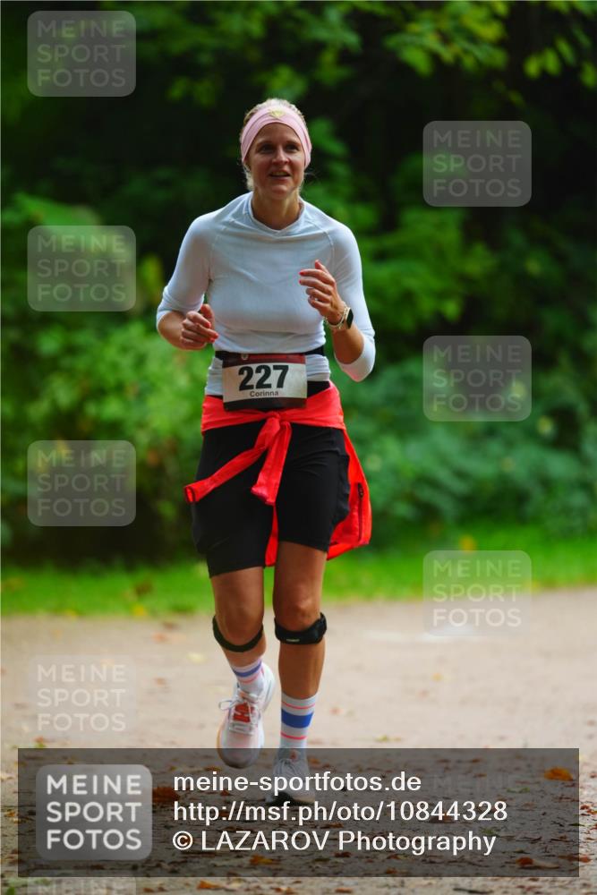 11.10.2026 - Bramfelder Halbmarathon 2026 LAZAROV Photography http://msf.ph/oto/10844328 11.10.2026 10:59:17 Laufen 227 meine-sportfotos.de