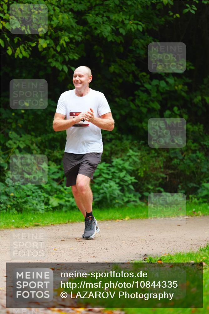 11.10.2026 - Bramfelder Halbmarathon 2026 LAZAROV Photography http://msf.ph/oto/10844335 11.10.2026 10:59:20 Laufen  meine-sportfotos.de