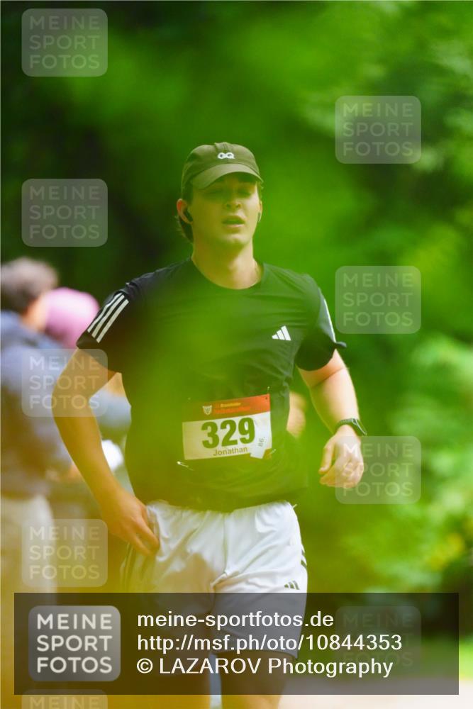 11.10.2026 - Bramfelder Halbmarathon 2026 LAZAROV Photography http://msf.ph/oto/10844353 11.10.2026 10:59:29 Laufen 329 meine-sportfotos.de