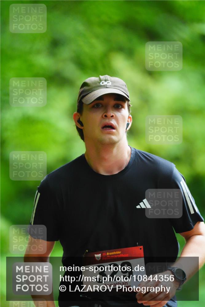 11.10.2026 - Bramfelder Halbmarathon 2026 LAZAROV Photography http://msf.ph/oto/10844356 11.10.2026 10:59:31 Laufen 35, 329, 86 meine-sportfotos.de