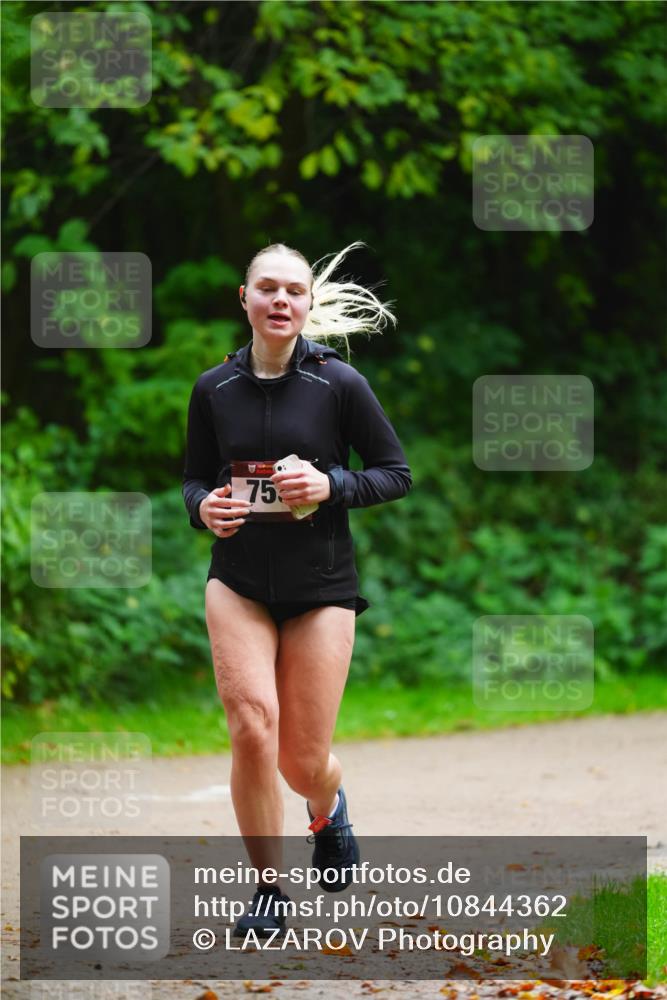 11.10.2026 - Bramfelder Halbmarathon 2026 LAZAROV Photography http://msf.ph/oto/10844362 11.10.2026 10:59:40 Laufen 753 meine-sportfotos.de