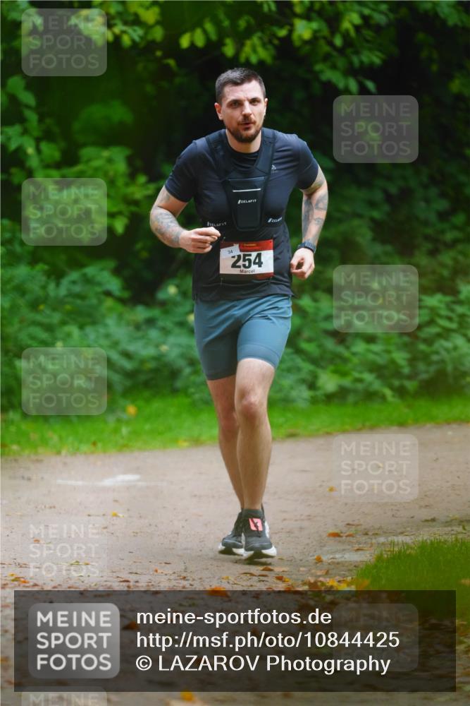 11.10.2026 - Bramfelder Halbmarathon 2026 LAZAROV Photography http://msf.ph/oto/10844425 11.10.2026 11:00:26 Laufen 254 meine-sportfotos.de