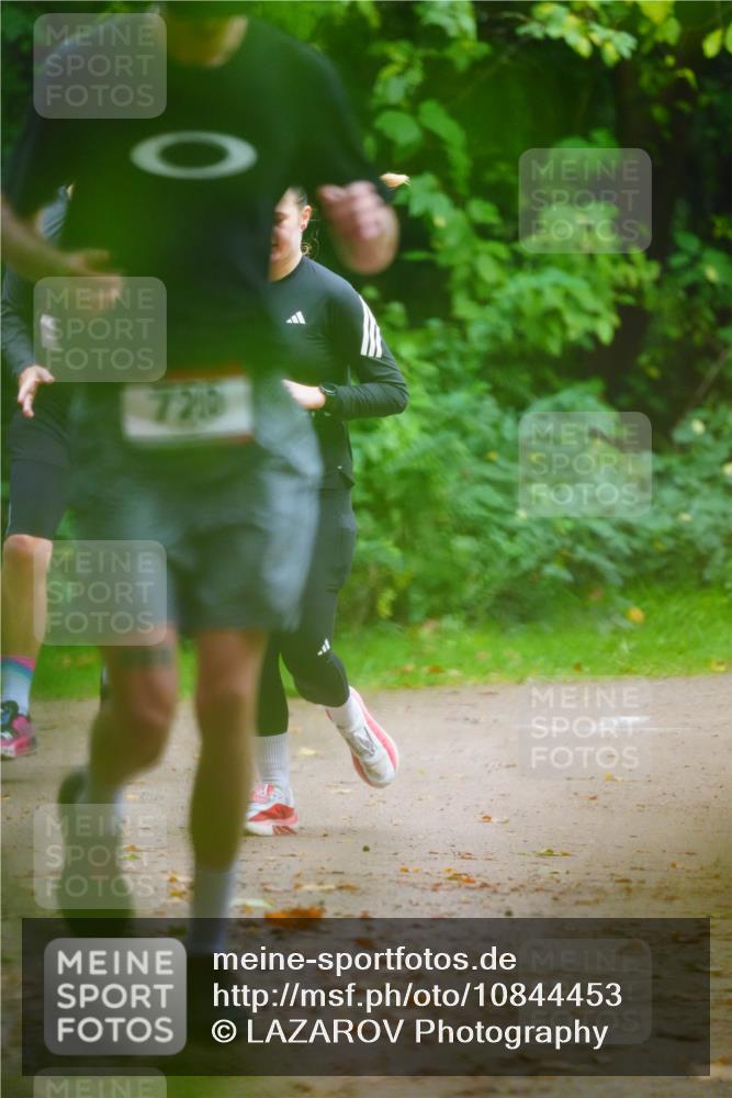 11.10.2026 - Bramfelder Halbmarathon 2026 LAZAROV Photography http://msf.ph/oto/10844453 11.10.2026 11:00:41 Laufen 7210 meine-sportfotos.de