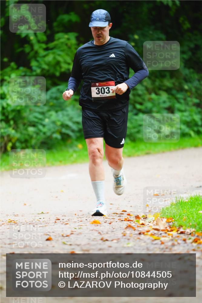 11.10.2026 - Bramfelder Halbmarathon 2026 LAZAROV Photography http://msf.ph/oto/10844505 11.10.2026 11:01:38 Laufen 303 meine-sportfotos.de