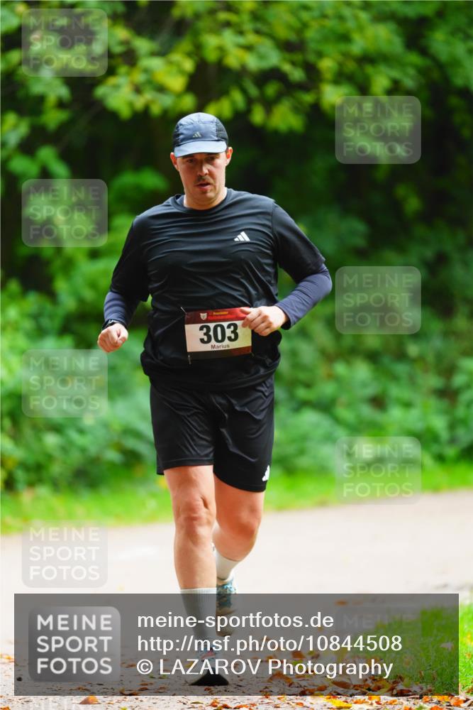 11.10.2026 - Bramfelder Halbmarathon 2026 LAZAROV Photography http://msf.ph/oto/10844508 11.10.2026 11:01:40 Laufen 303 meine-sportfotos.de