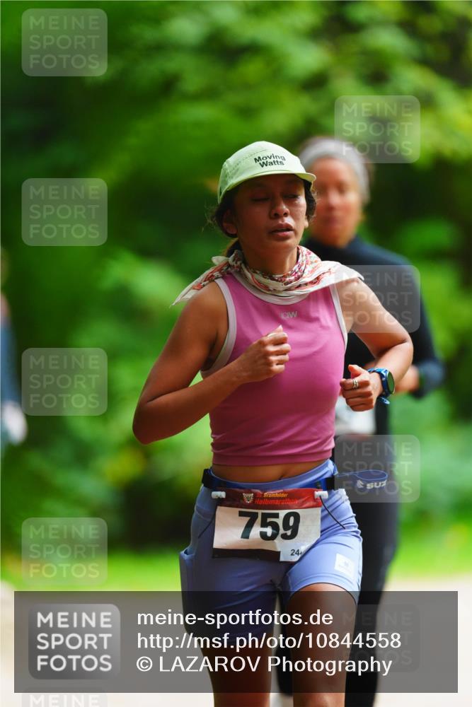 11.10.2026 - Bramfelder Halbmarathon 2026 LAZAROV Photography http://msf.ph/oto/10844558 11.10.2026 11:02:29 Laufen 35, 759, 24 meine-sportfotos.de
