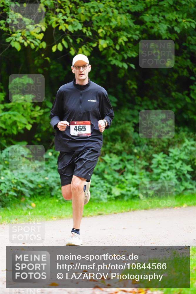 11.10.2026 - Bramfelder Halbmarathon 2026 LAZAROV Photography http://msf.ph/oto/10844566 11.10.2026 11:02:33 Laufen 465, 70 meine-sportfotos.de