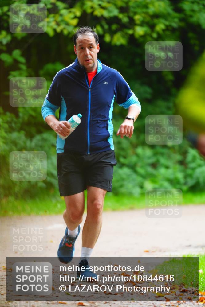 11.10.2026 - Bramfelder Halbmarathon 2026 LAZAROV Photography http://msf.ph/oto/10844616 11.10.2026 11:03:02 Laufen  meine-sportfotos.de