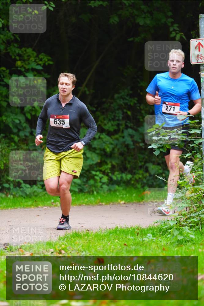 11.10.2026 - Bramfelder Halbmarathon 2026 LAZAROV Photography http://msf.ph/oto/10844620 11.10.2026 11:03:10 Laufen 635, 98, 271 meine-sportfotos.de