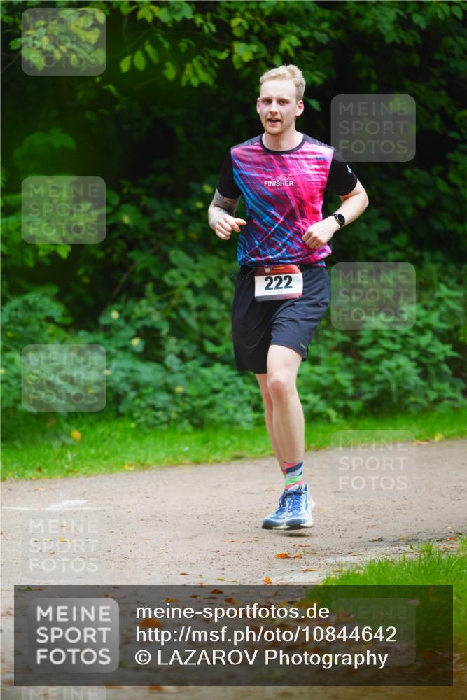 11.10.2026 - Bramfelder Halbmarathon 2026 LAZAROV Photography http://msf.ph/oto/10844642 11.10.2026 11:03:21 Laufen 222 meine-sportfotos.de
