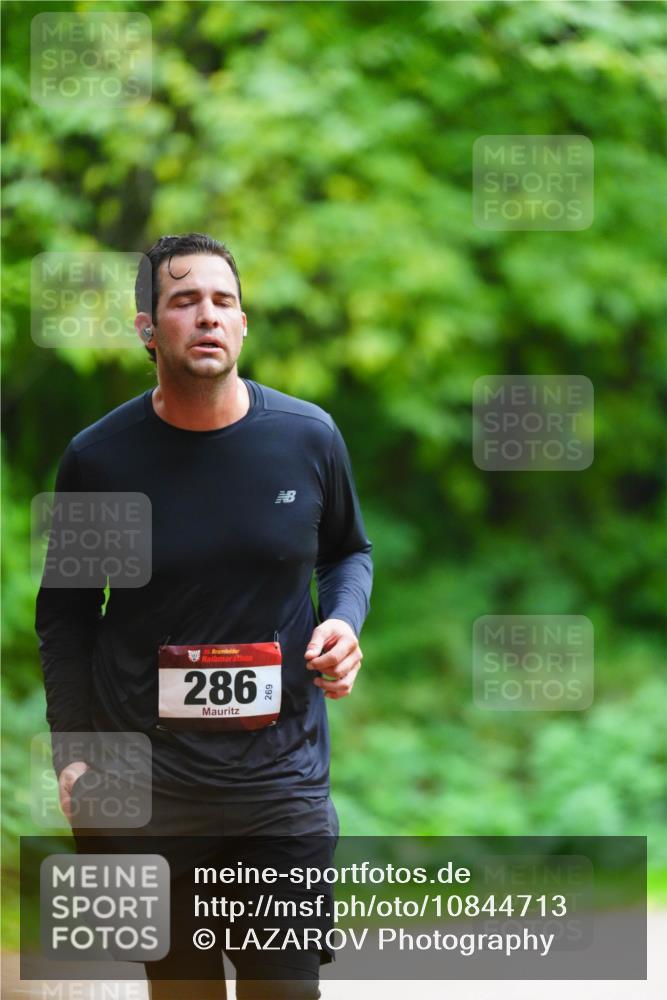 11.10.2026 - Bramfelder Halbmarathon 2026 LAZAROV Photography http://msf.ph/oto/10844713 11.10.2026 11:04:39 Laufen 35, 286 meine-sportfotos.de
