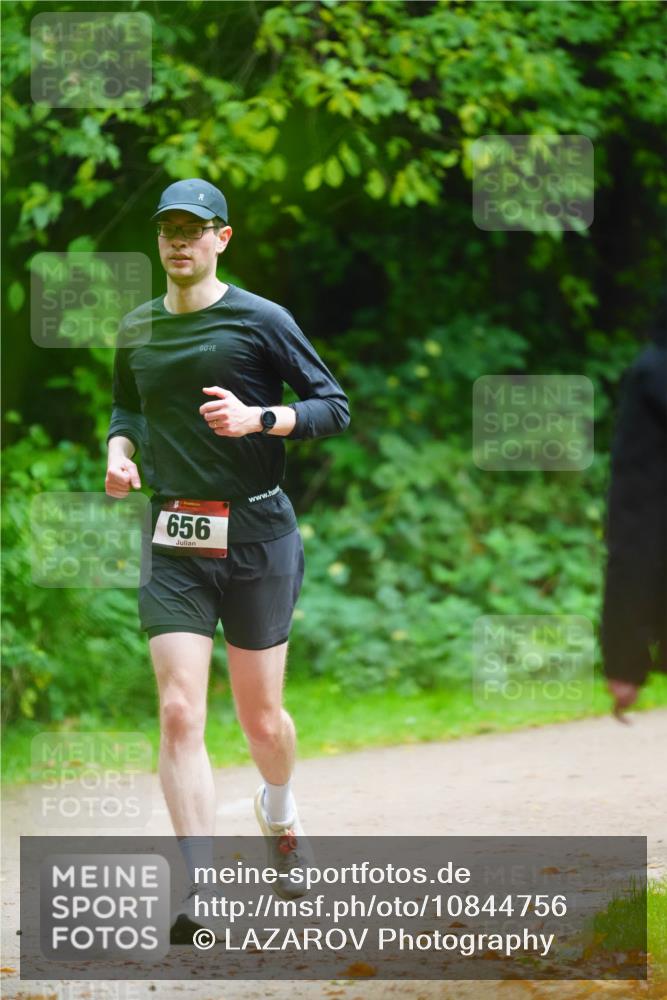 11.10.2026 - Bramfelder Halbmarathon 2026 LAZAROV Photography http://msf.ph/oto/10844756 11.10.2026 11:05:49 Laufen 656 meine-sportfotos.de